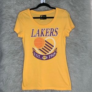 - Los Angeles Lakers Tee
